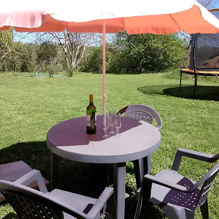 Pyrenees Vue - Commentaires Positifs - Vues Fantastique, Tres Bon Petit-dejeuner, Calme, Piscine, Parking Saint-Gaudens (Haute-Garonne)