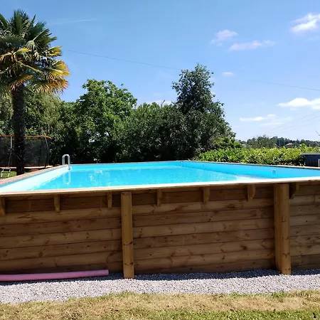 Apartmán Pyrenees Vue - Commentaires Positifs - Vues Fantastique, Tres Bon Petit-dejeuner, Calme, Piscine, Parking Saint-Gaudens (Haute-Garonne)