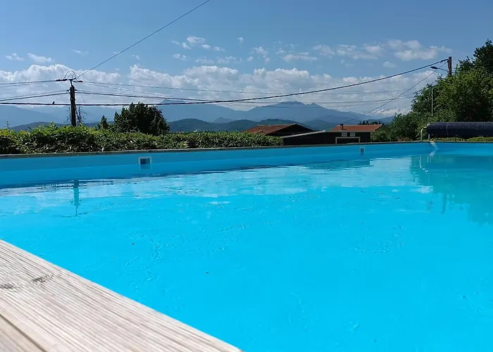 Pyrenees Vue - Commentaires Positifs - Vues Fantastique, Tres Bon Petit-dejeuner, Calme, Piscine, Parking *