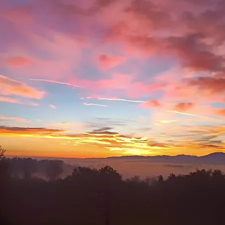 Apartmán Pyrenees Vue Gite Hoopoe - Le Plus Commentaires Positifs,Vues Fantastique, Petit-Dejeuner, Calme, Piscine, Parking