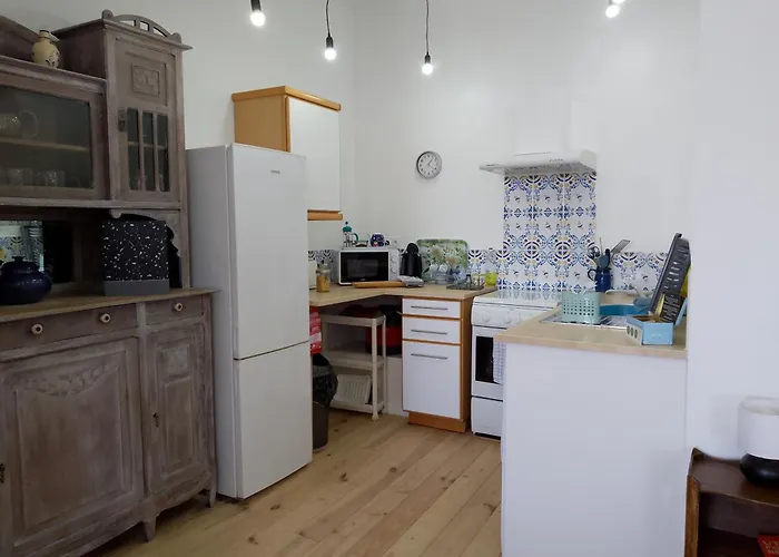 Pyrenees Vue - Commentaires Positifs - Vues Fantastique, Tres Bon Petit-dejeuner, Calme, Piscine, Parking *