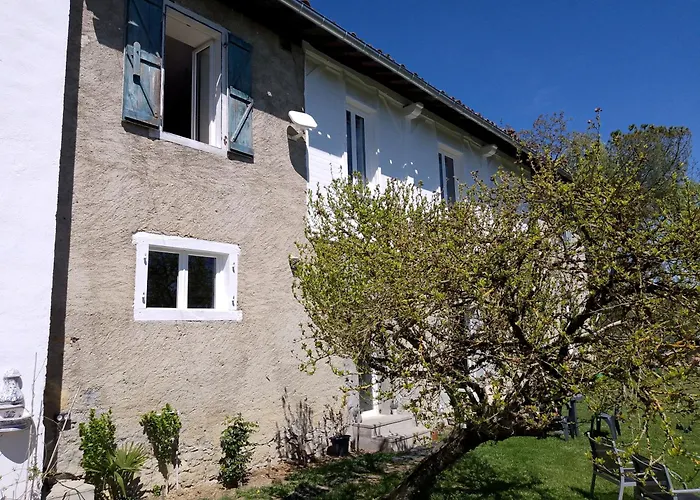 Pyrenees Vue - Commentaires Positifs - Vues Fantastique, Tres Bon Petit-dejeuner, Calme, Piscine, Parking Сен-Годенс