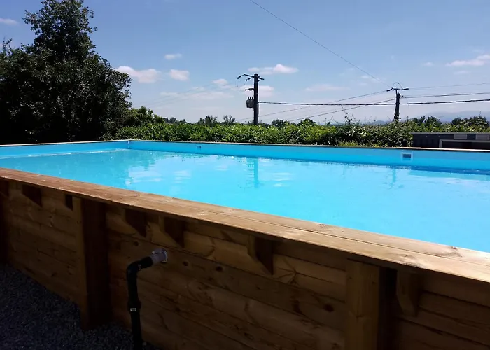 Pyrenees Vue - Commentaires Positifs - Vues Fantastique, Tres Bon Petit-dejeuner, Calme, Piscine, Parking *