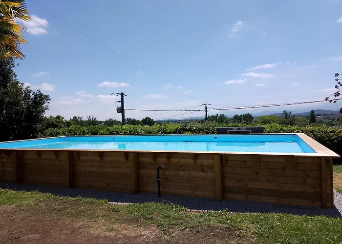 Pyrenees Vue - Commentaires Positifs - Vues Fantastique, Tres Bon Petit-dejeuner, Calme, Piscine, Parking Апартаменты Сен-Годенс